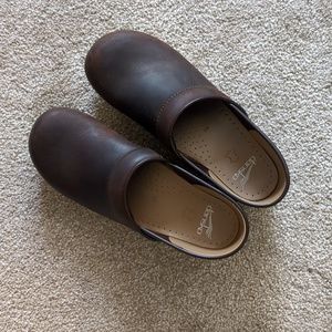 Dansko Professional Clog in Dark Brown Leather